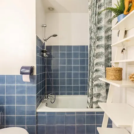 Guestready - Charming Place Du Parlement - Saint Pierre Bordeaux